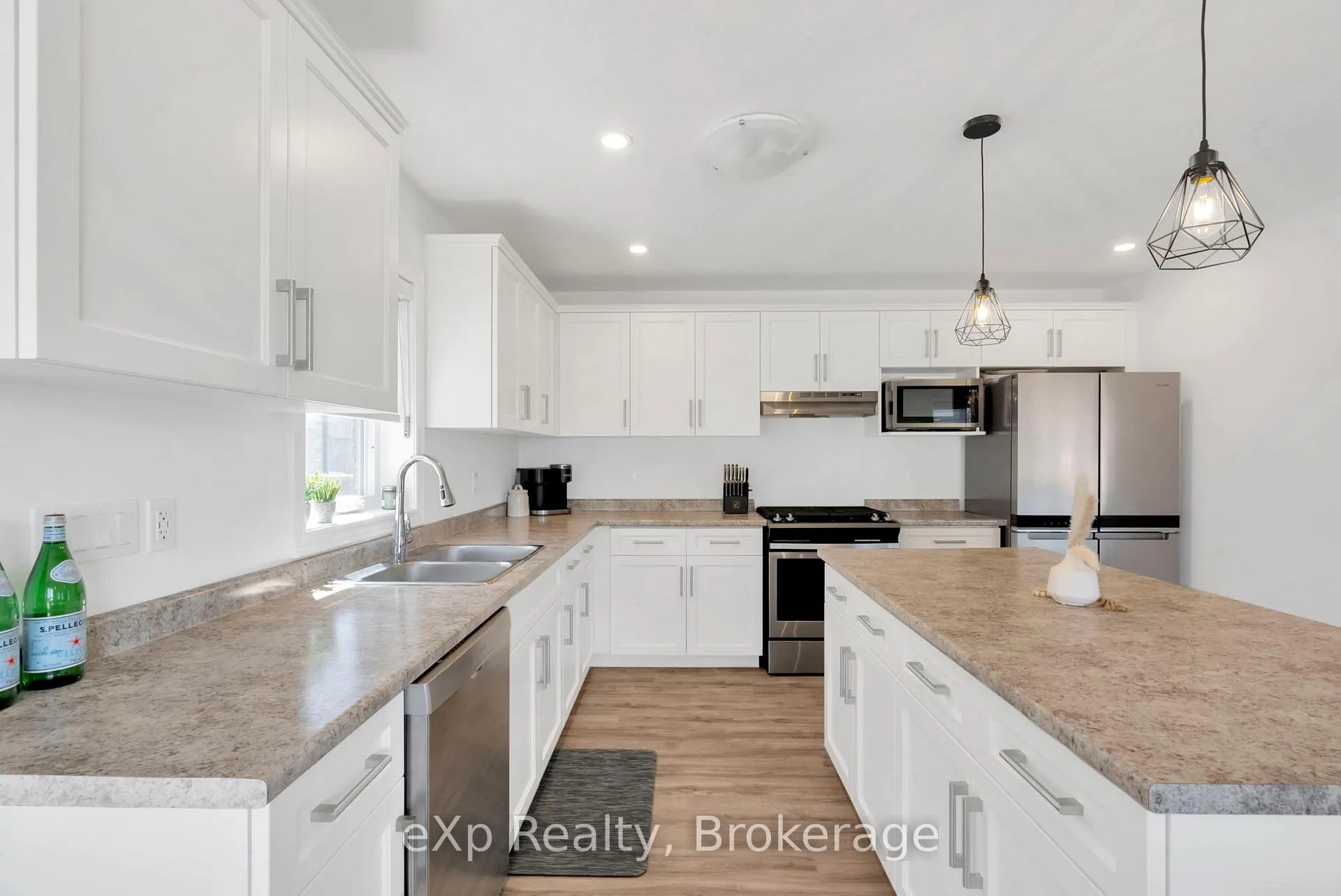Photo 16 of 100 Emerson Way, West Grey — HOMEH