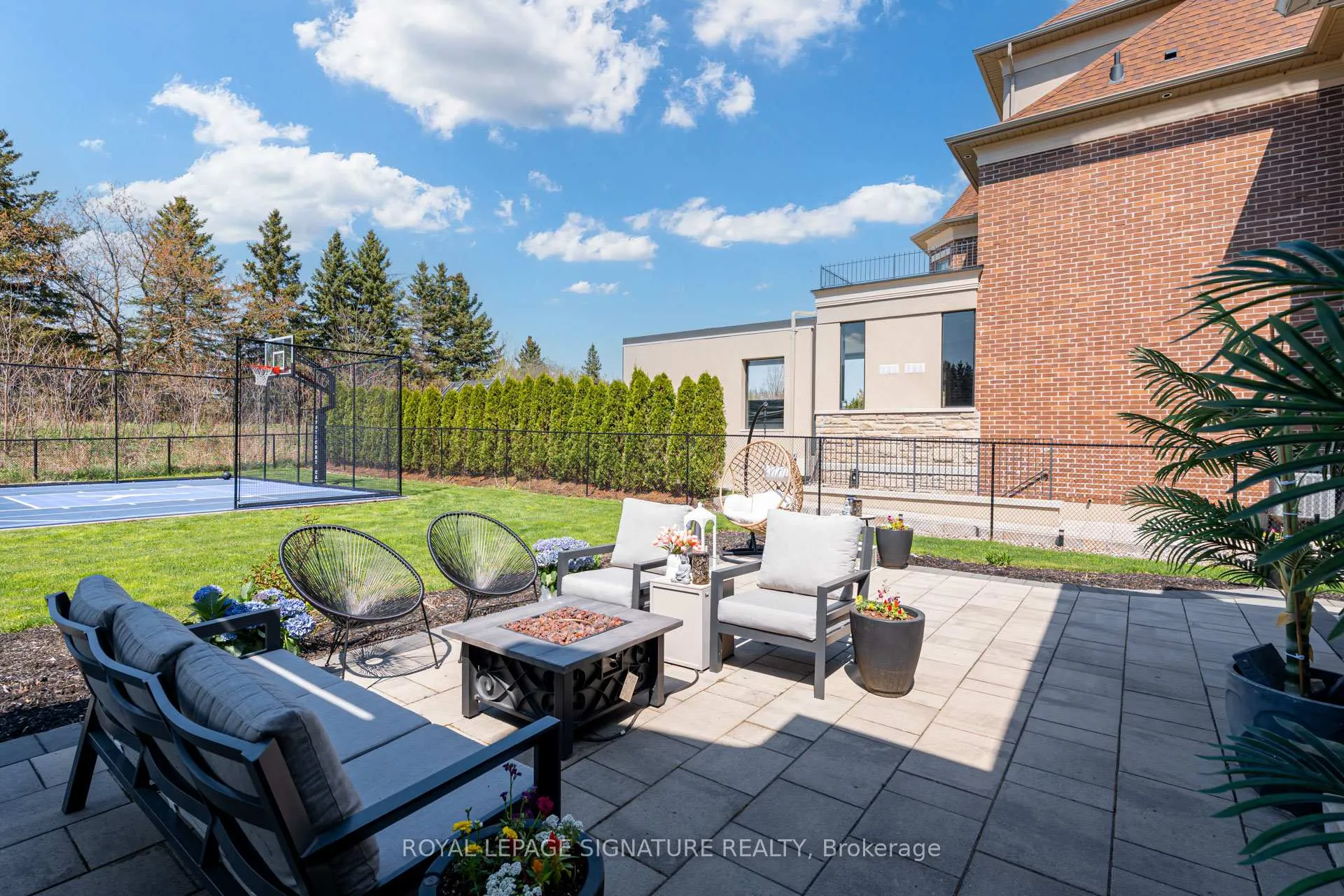 Photo 42 of 40 James Stokes Court, King, King City — HOMEH