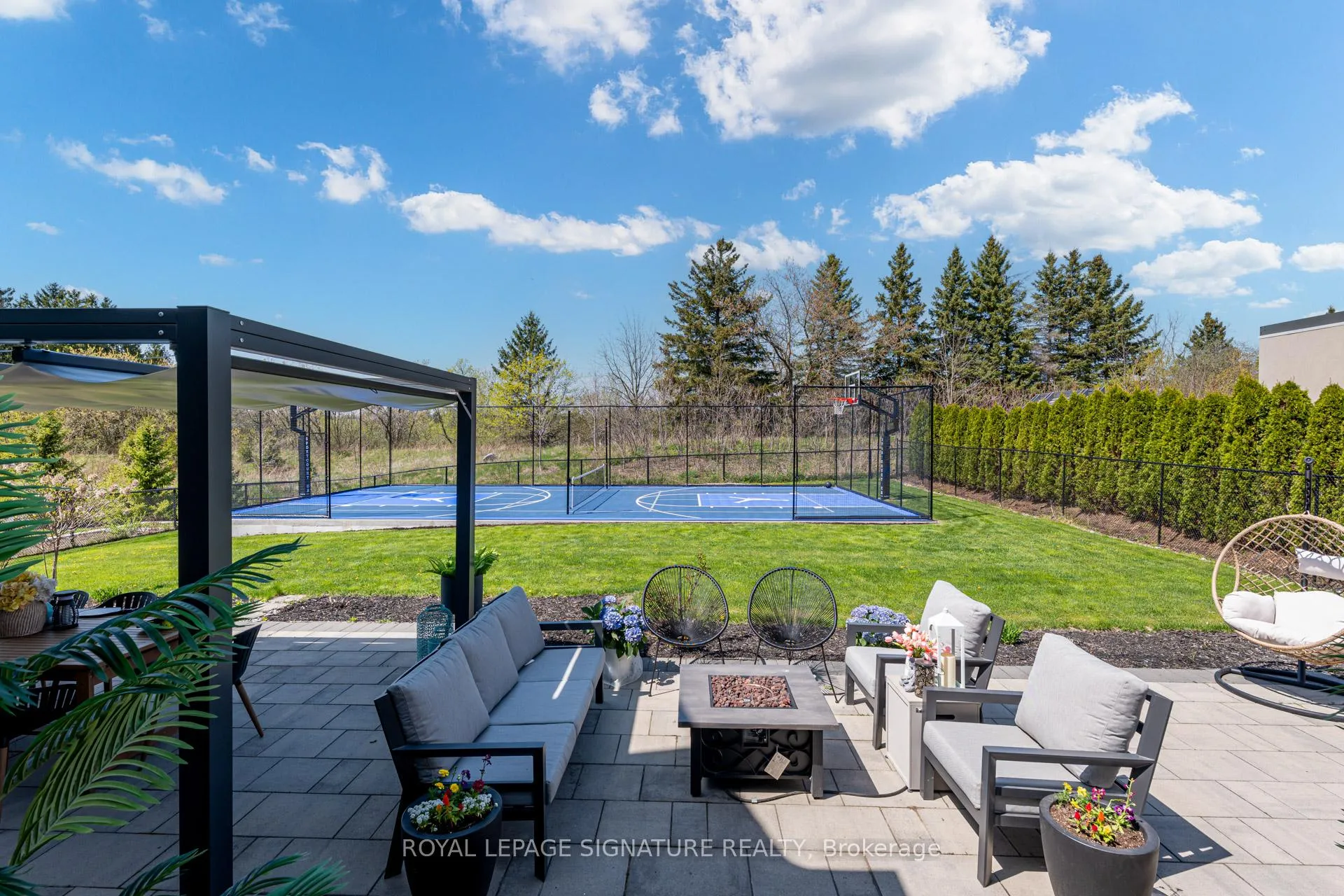 Photo 45 of 40 James Stokes Court, King, King City — HOMEH