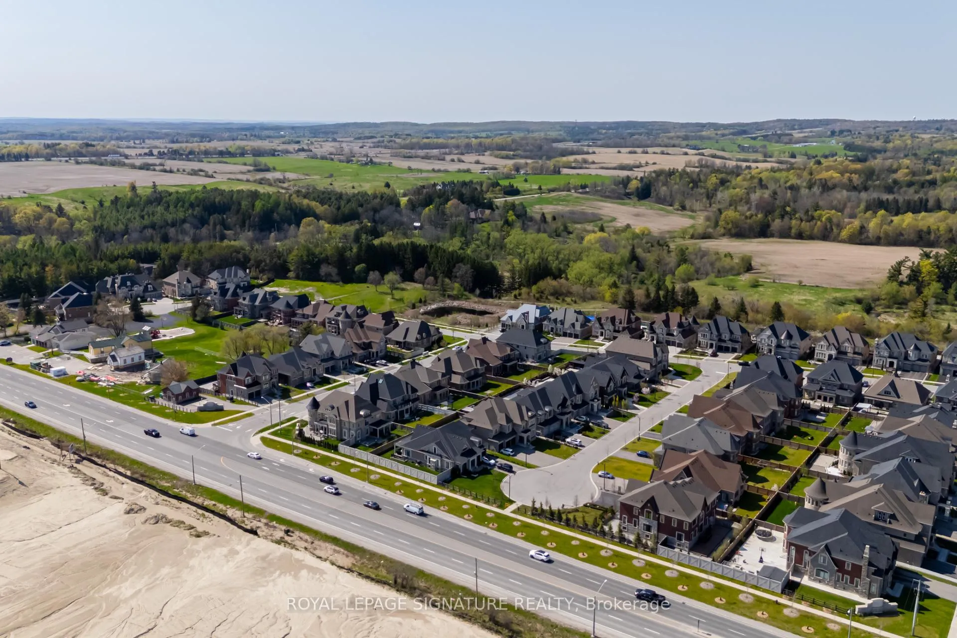 Photo 47 of 40 James Stokes Court, King, King City — HOMEH