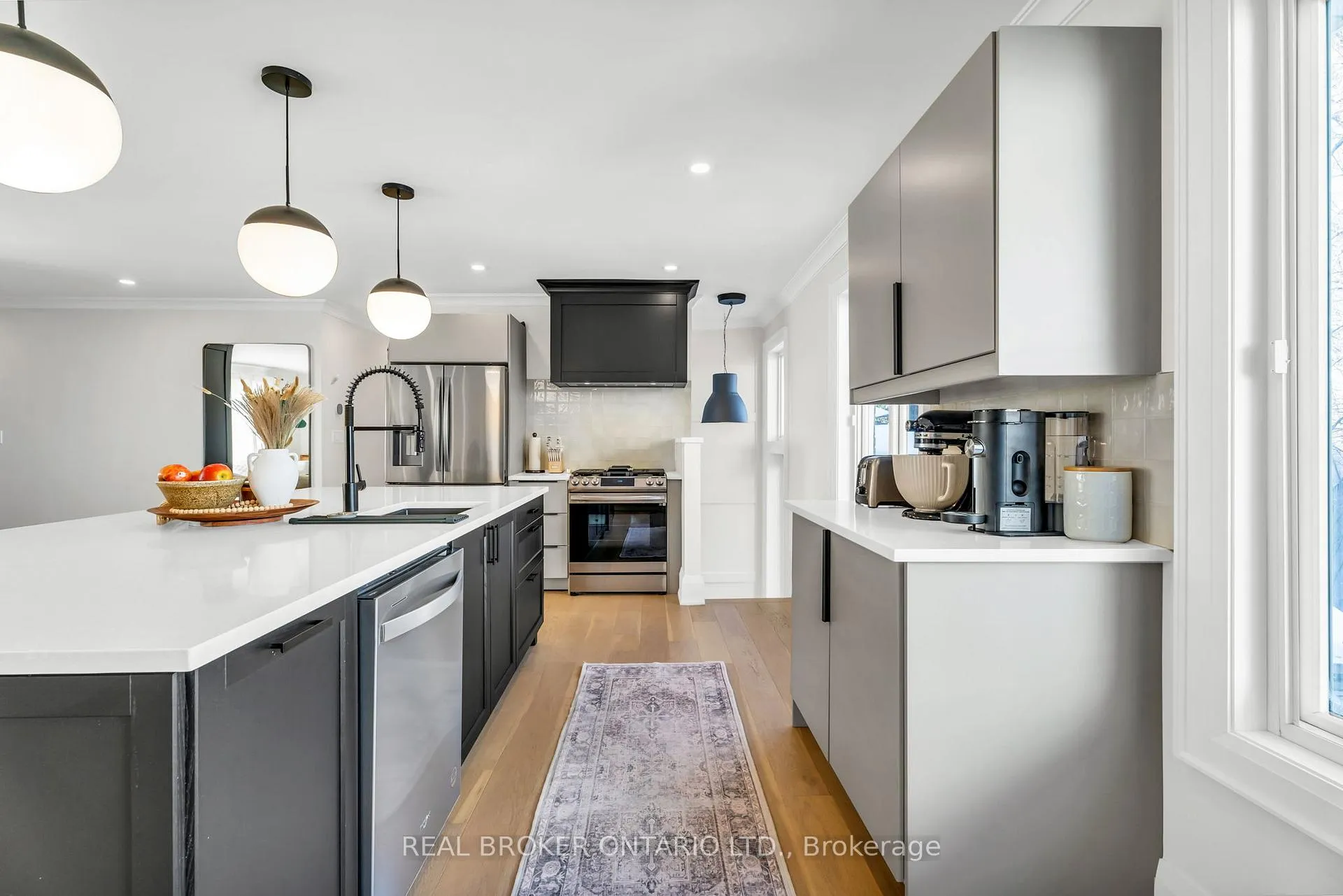 Photo 8 of 28 George Street, New Tecumseth, Alliston — HOMEH
