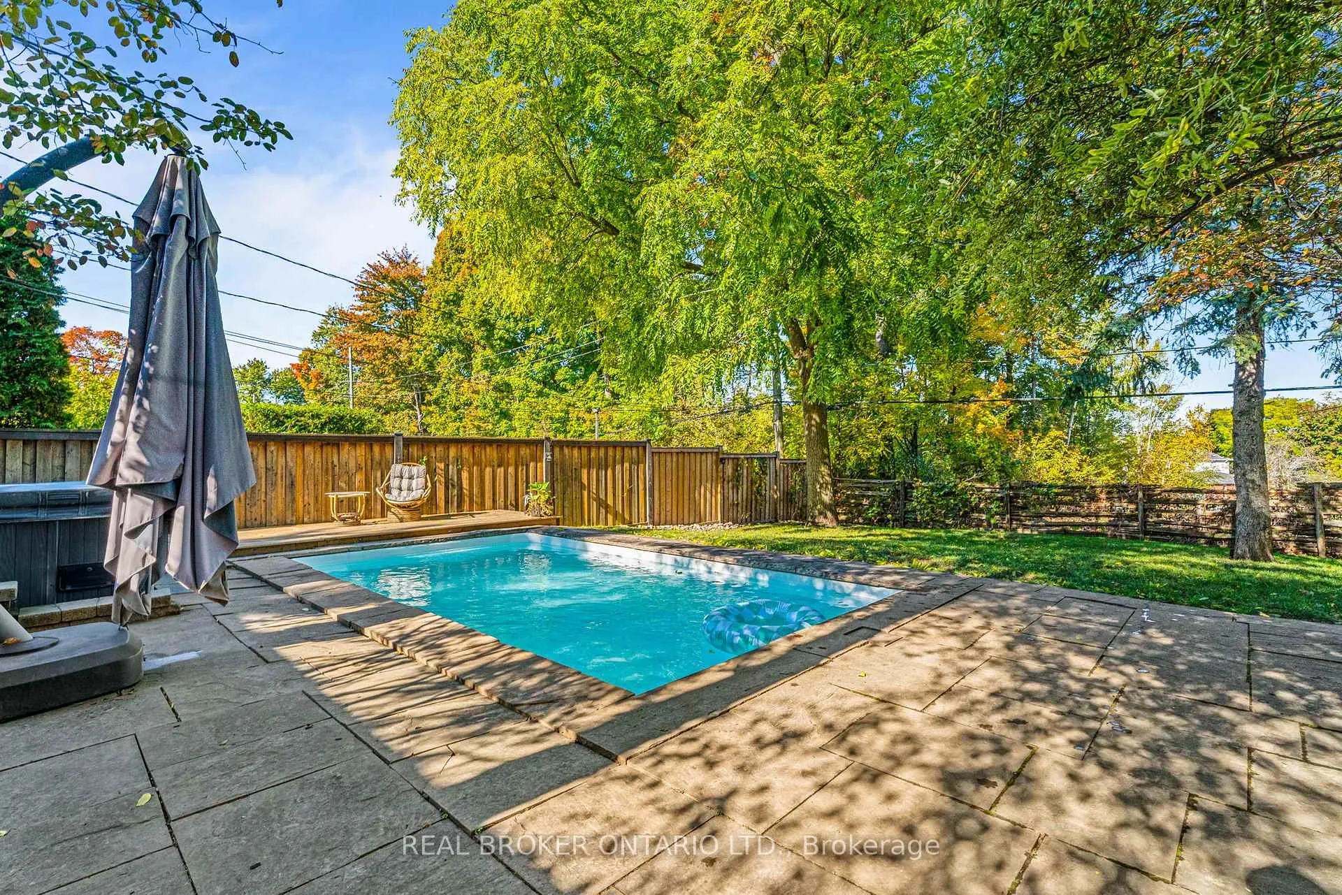 Photo 22 of 28 George Street, New Tecumseth, Alliston — HOMEH