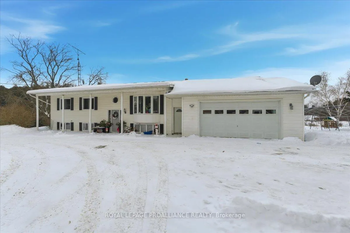 Front of 1442 Quin Mo Lac Road