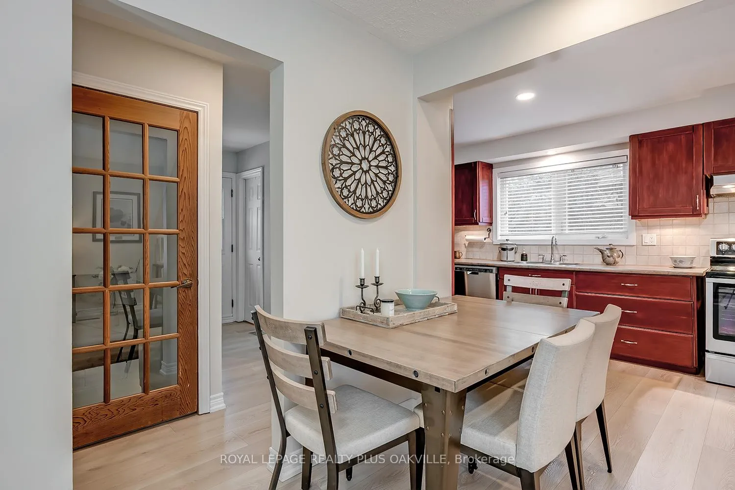 Photo 11 of 1343 Janina Boulevard, Burlington, Tyandaga — HOMEH