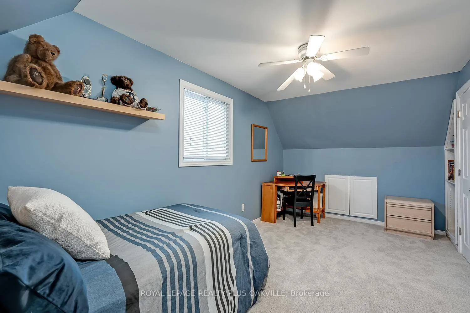 Photo 23 of 1343 Janina Boulevard, Burlington, Tyandaga — HOMEH