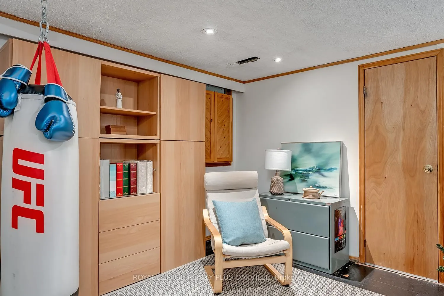 Photo 29 of 1343 Janina Boulevard, Burlington, Tyandaga — HOMEH