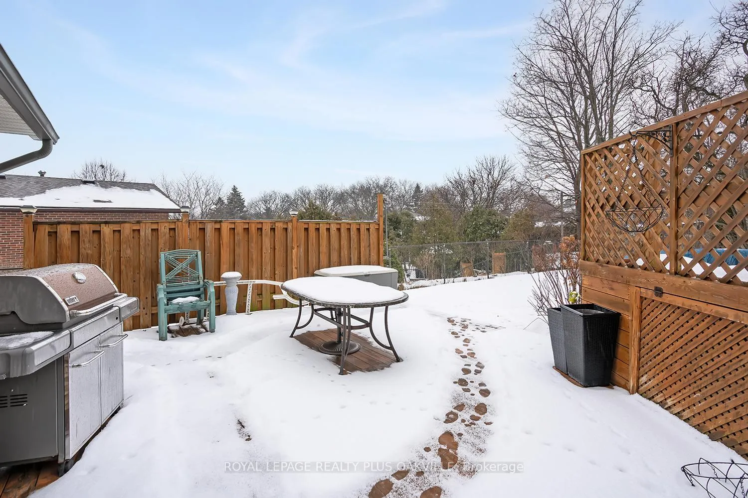 Photo 33 of 1343 Janina Boulevard, Burlington, Tyandaga — HOMEH