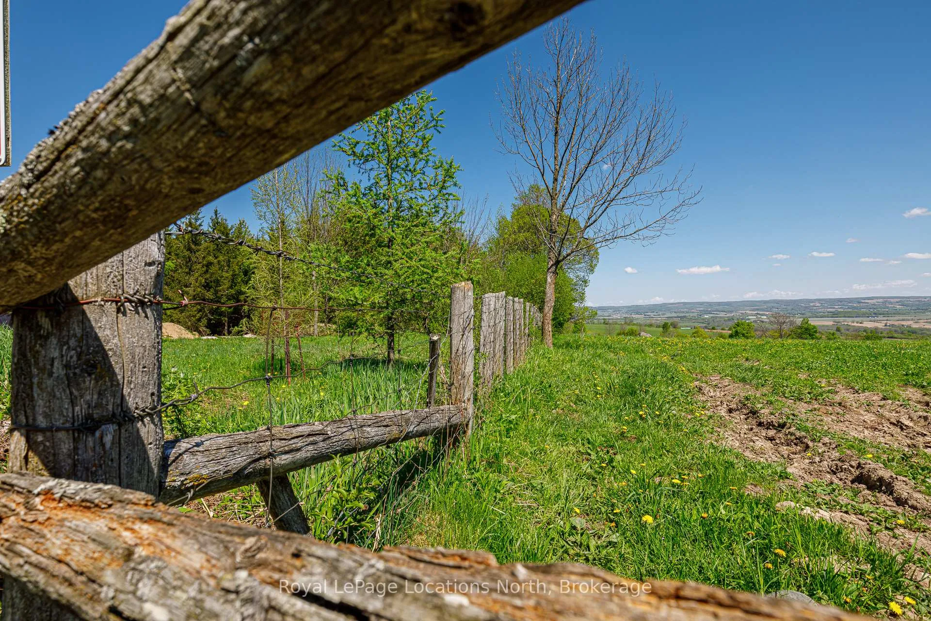 Photo 14 of 23 3rd Line D E, Grey Highlands — HOMEH