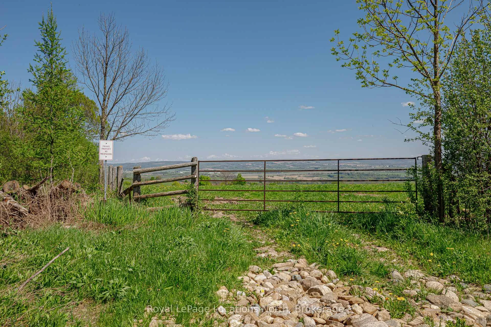 Photo 15 of 23 3rd Line D E, Grey Highlands — HOMEH
