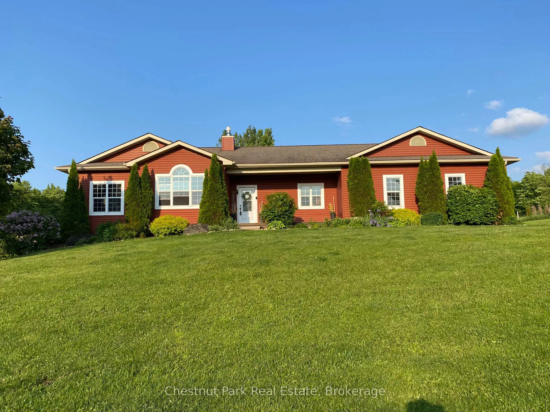 Photo 1 of 596481 Concession 10, Chatsworth — HOMEH