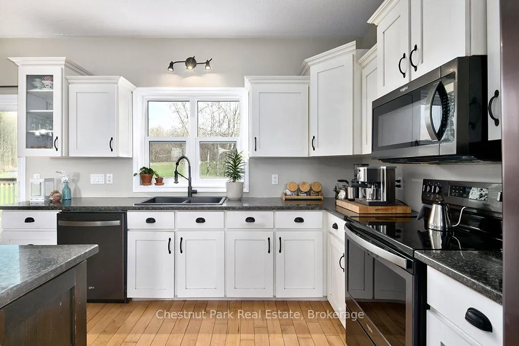 Photo 17 of 596481 Concession 10, Chatsworth — HOMEH