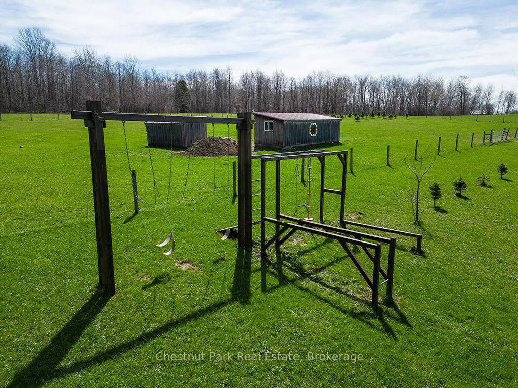 Photo 26 of 596481 Concession 10, Chatsworth — HOMEH
