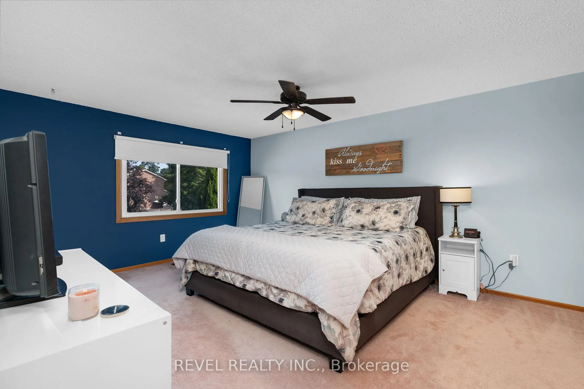 Photo 12 of 70 Lillian Crescent, Barrie, Sunnidale — HOMEH