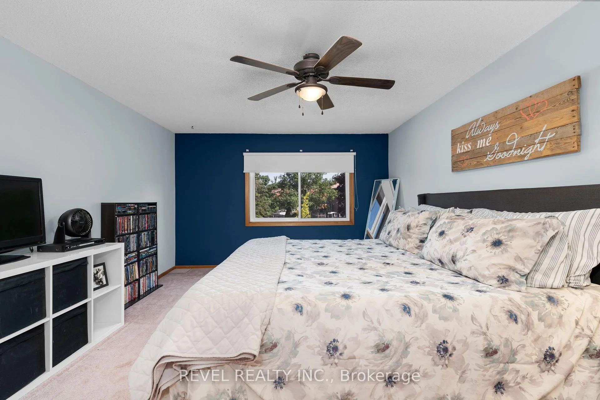 Photo 13 of 70 Lillian Crescent, Barrie, Sunnidale — HOMEH