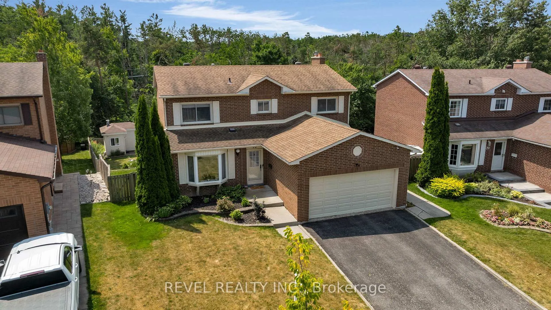 Photo 39 of 70 Lillian Crescent, Barrie, Sunnidale — HOMEH
