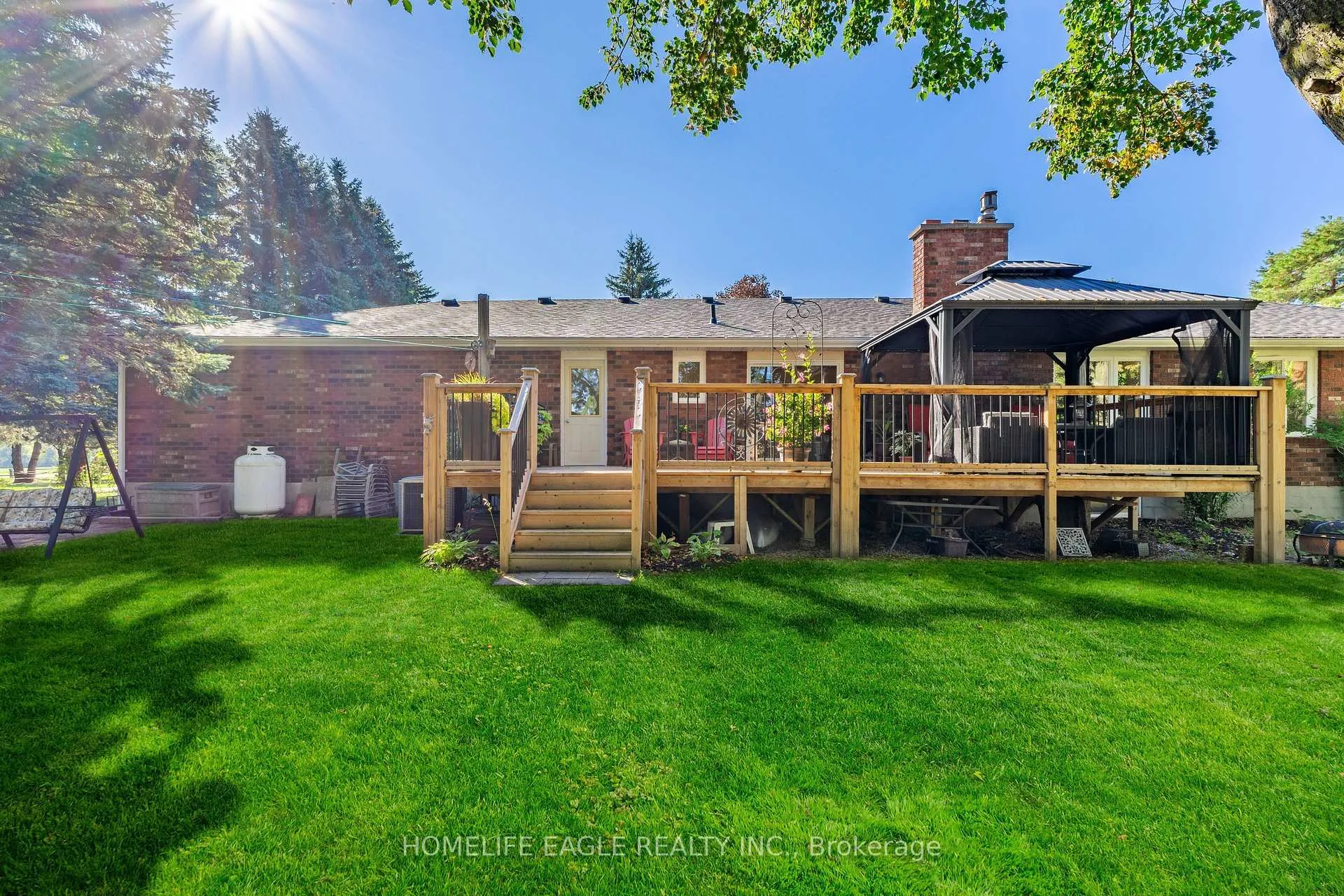 Photo 5 of 2132 14th Line, Innisfil, Gilford — HOMEH