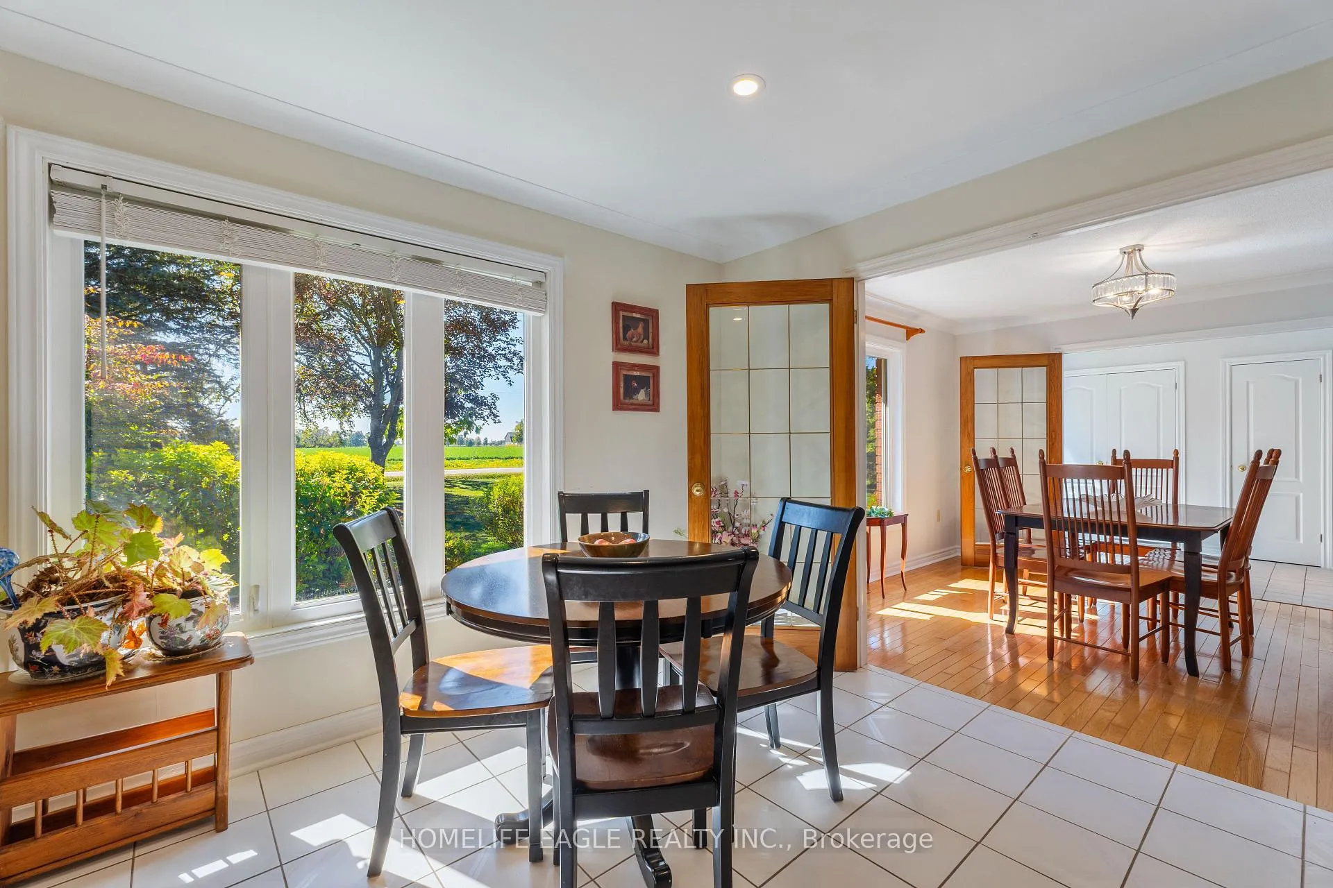 Photo 10 of 2132 14th Line, Innisfil, Gilford — HOMEH