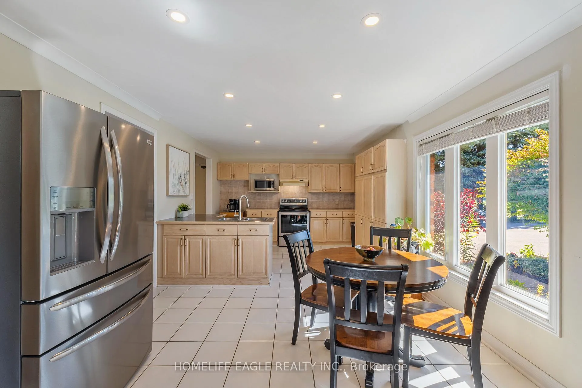 Photo 11 of 2132 14th Line, Innisfil, Gilford — HOMEH