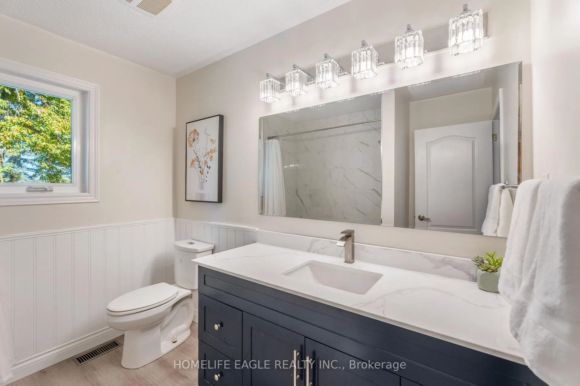 Photo 20 of 2132 14th Line, Innisfil, Gilford — HOMEH