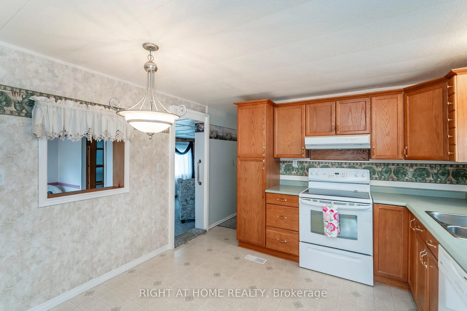 Photo 17 of 99 8th Street, Essa, Angus — HOMEH