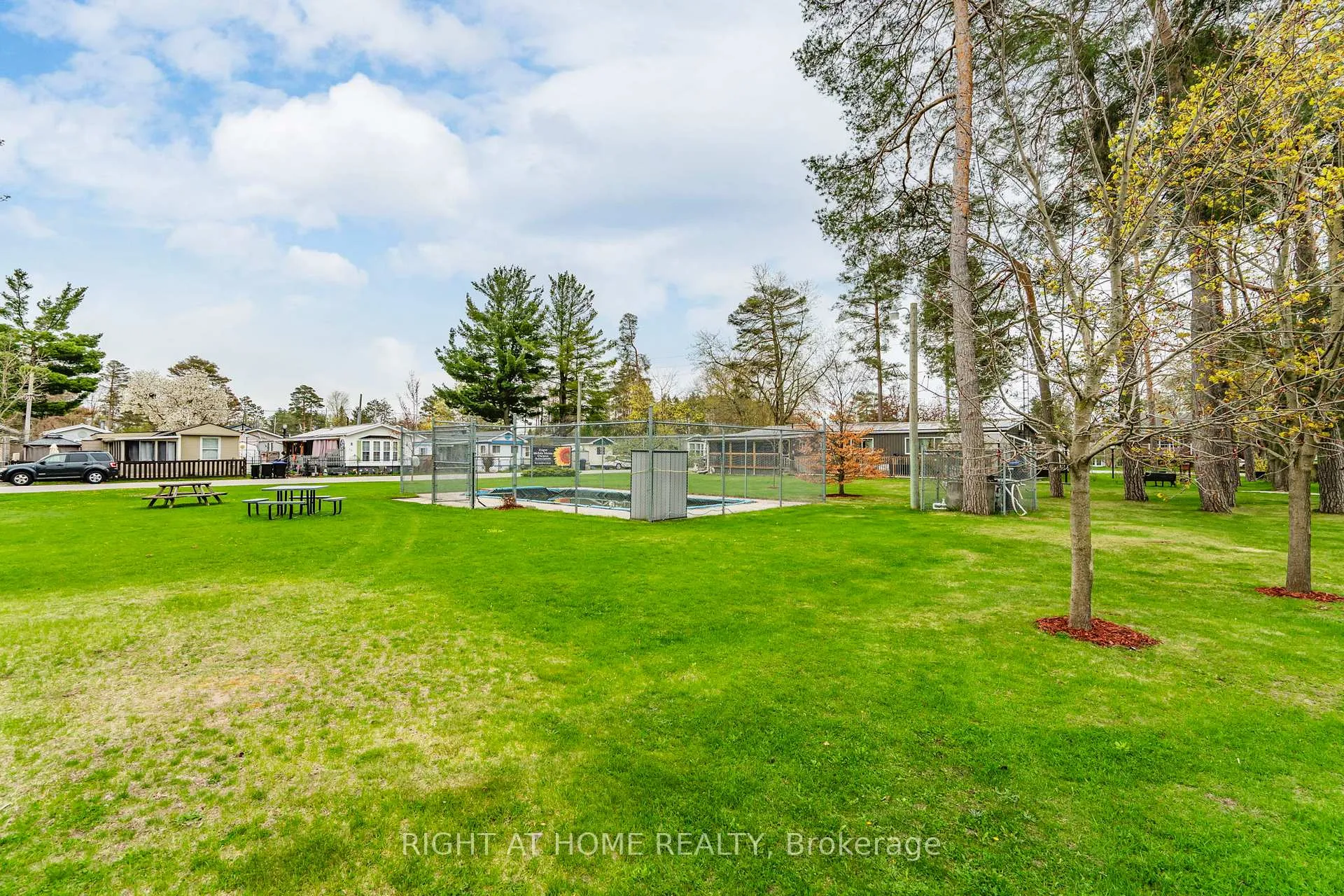 Photo 48 of 99 8th Street, Essa, Angus — HOMEH