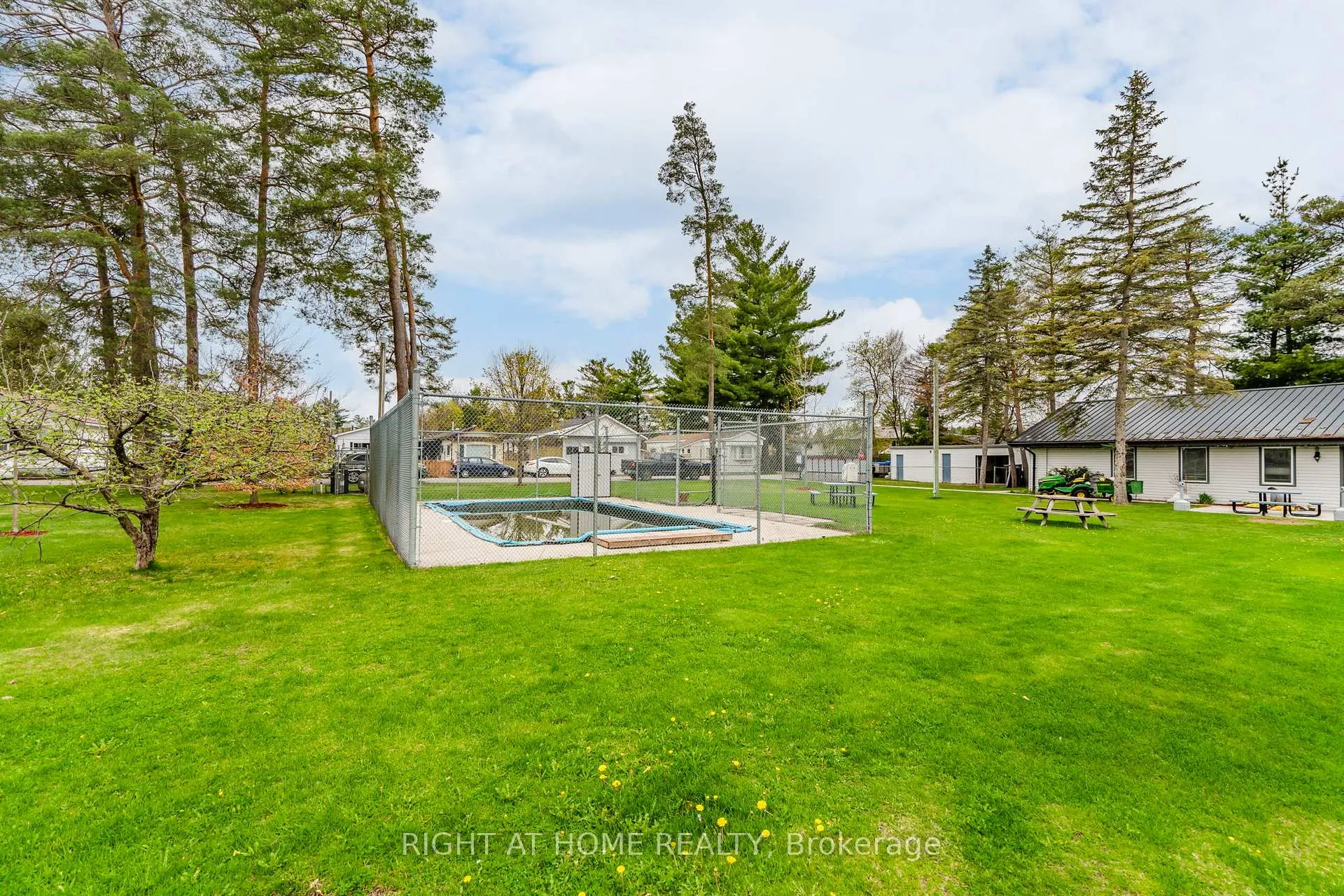 Photo 50 of 99 8th Street, Essa, Angus — HOMEH