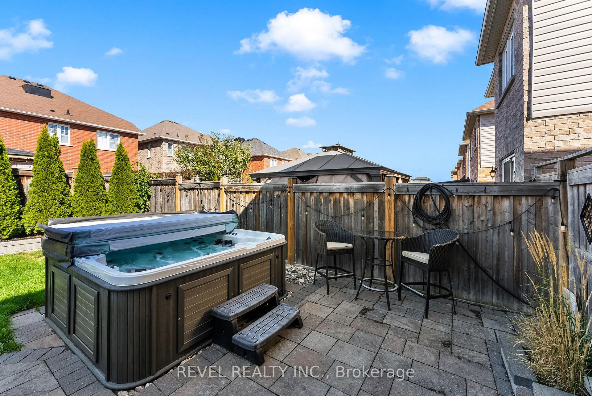 Photo 30 of 97 Sharplin Drive, Ajax, South East — HOMEH