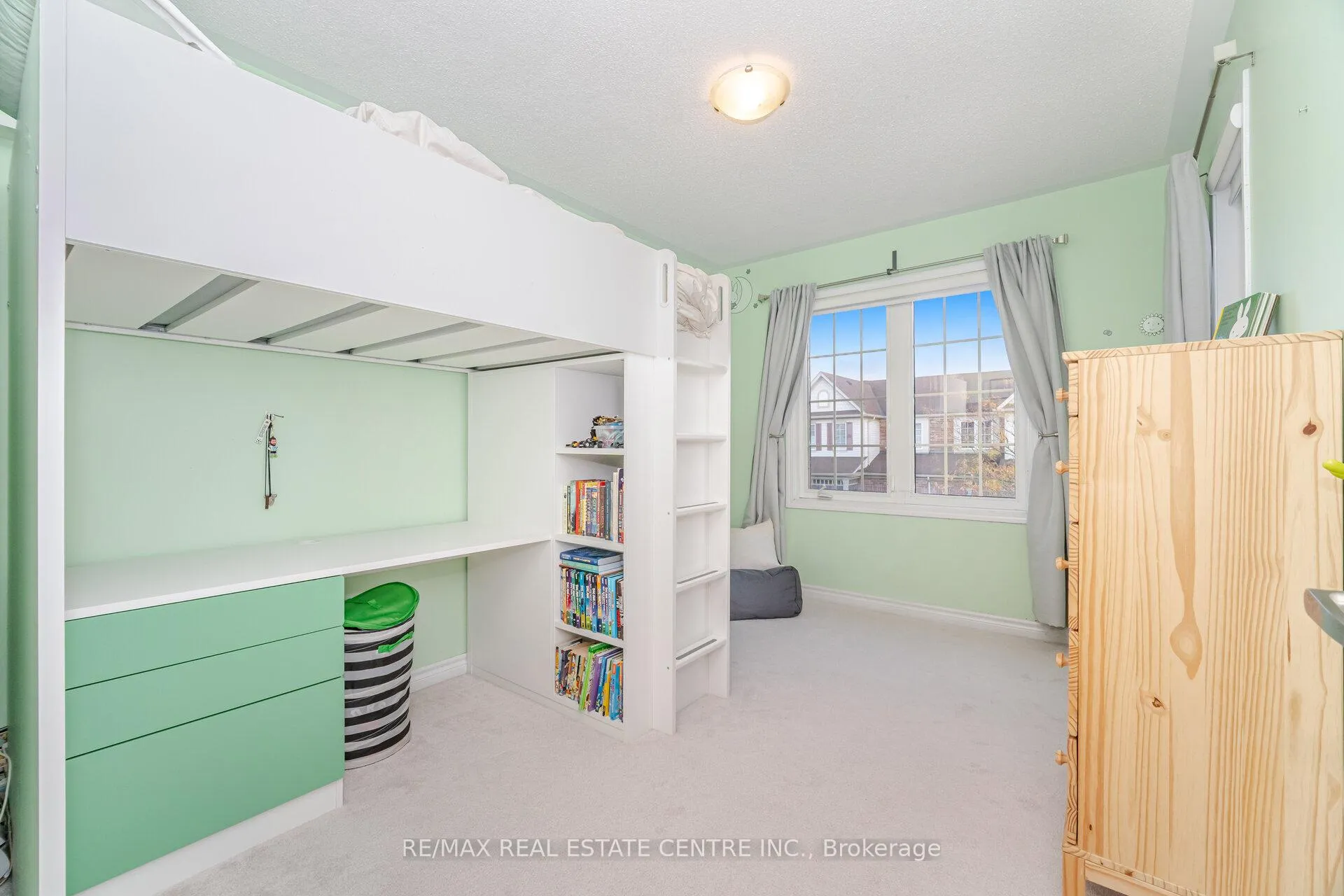 Photo 24 of 322 Chuchmach Close, Milton, Willmott — HOMEH