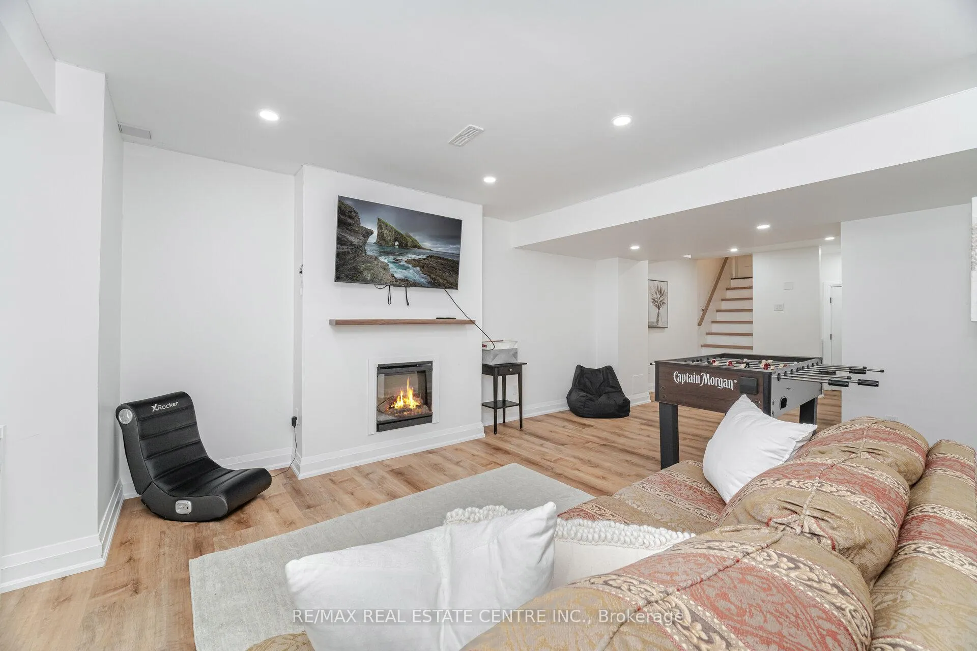 Photo 29 of 322 Chuchmach Close, Milton, Willmott — HOMEH