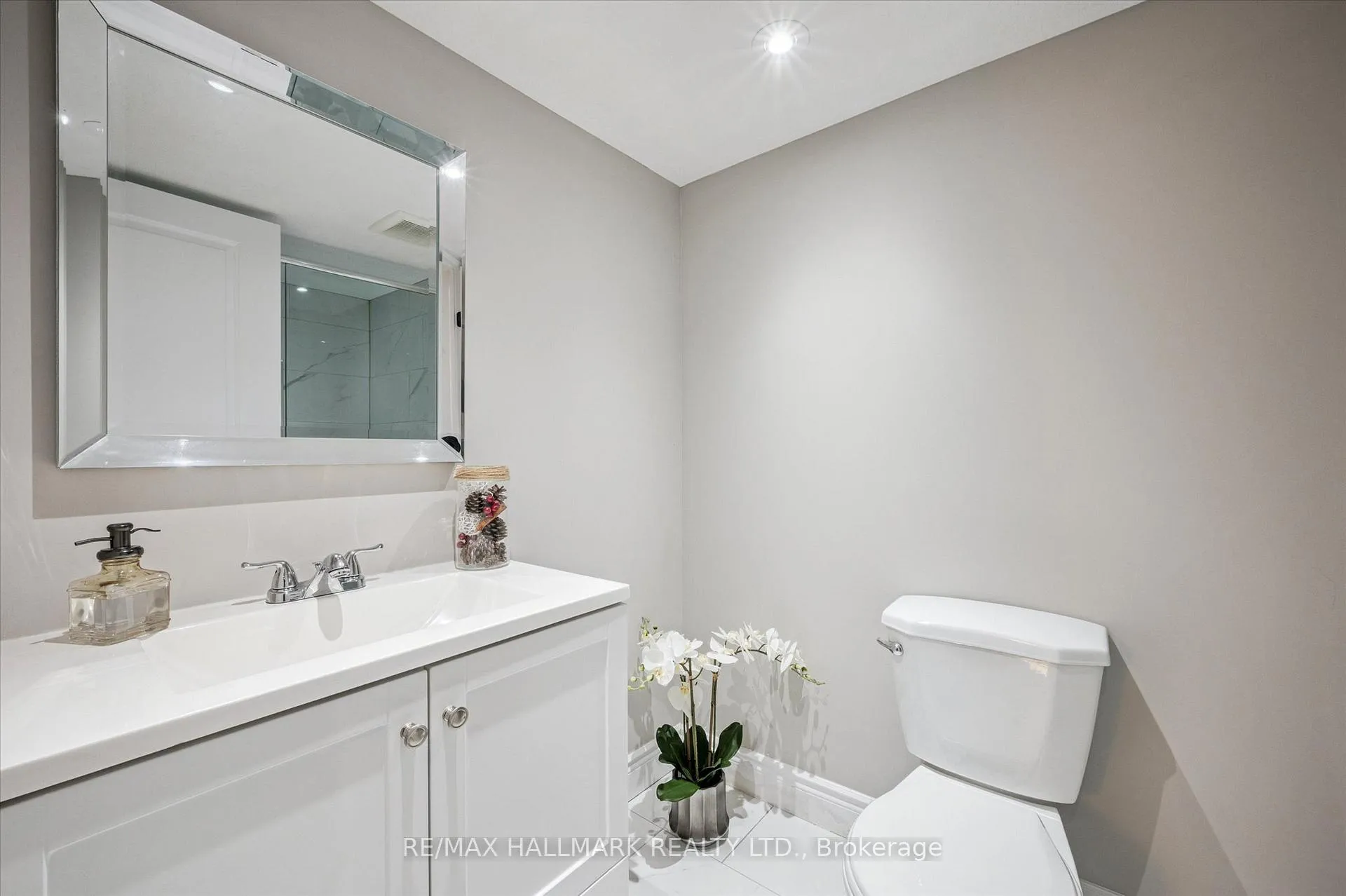 Photo 30 of 226 Amand Drive, Kitchener, Rosenburg — HOMEH