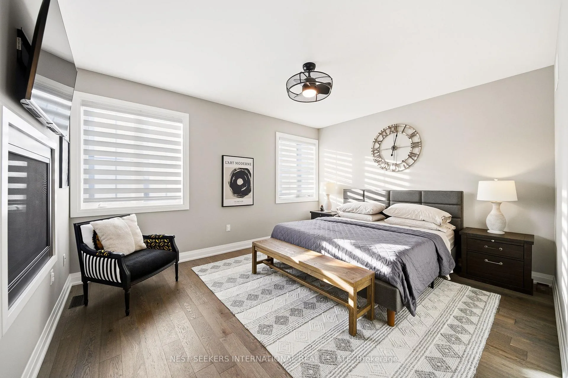 Photo 13 of 22 Ten Pines Road, Vaughan, Kleinburg — HOMEH