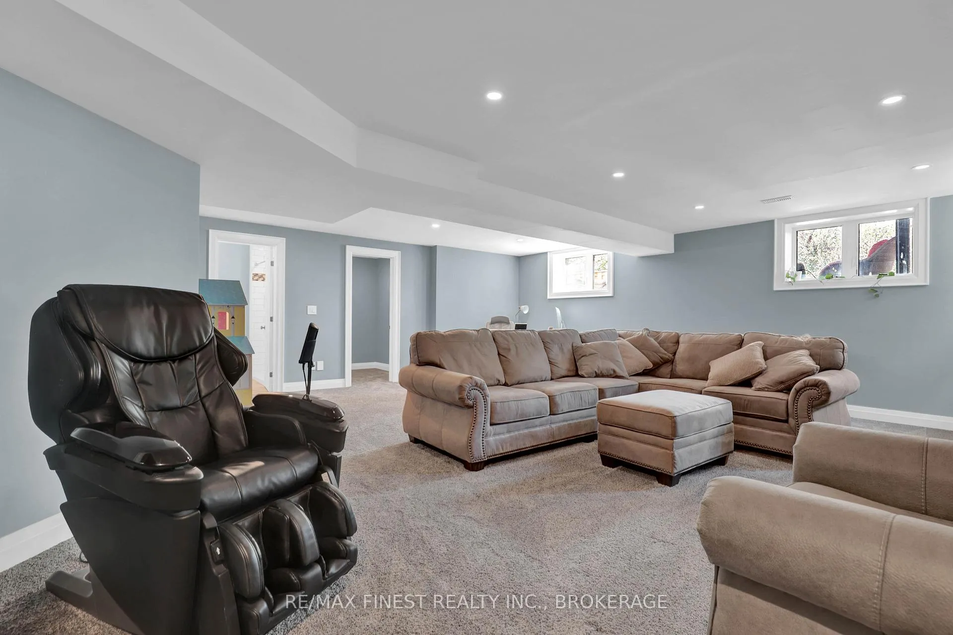 Photo 33 of 161 McDonough Crescent, Loyalist, Amherstview — HOMEH