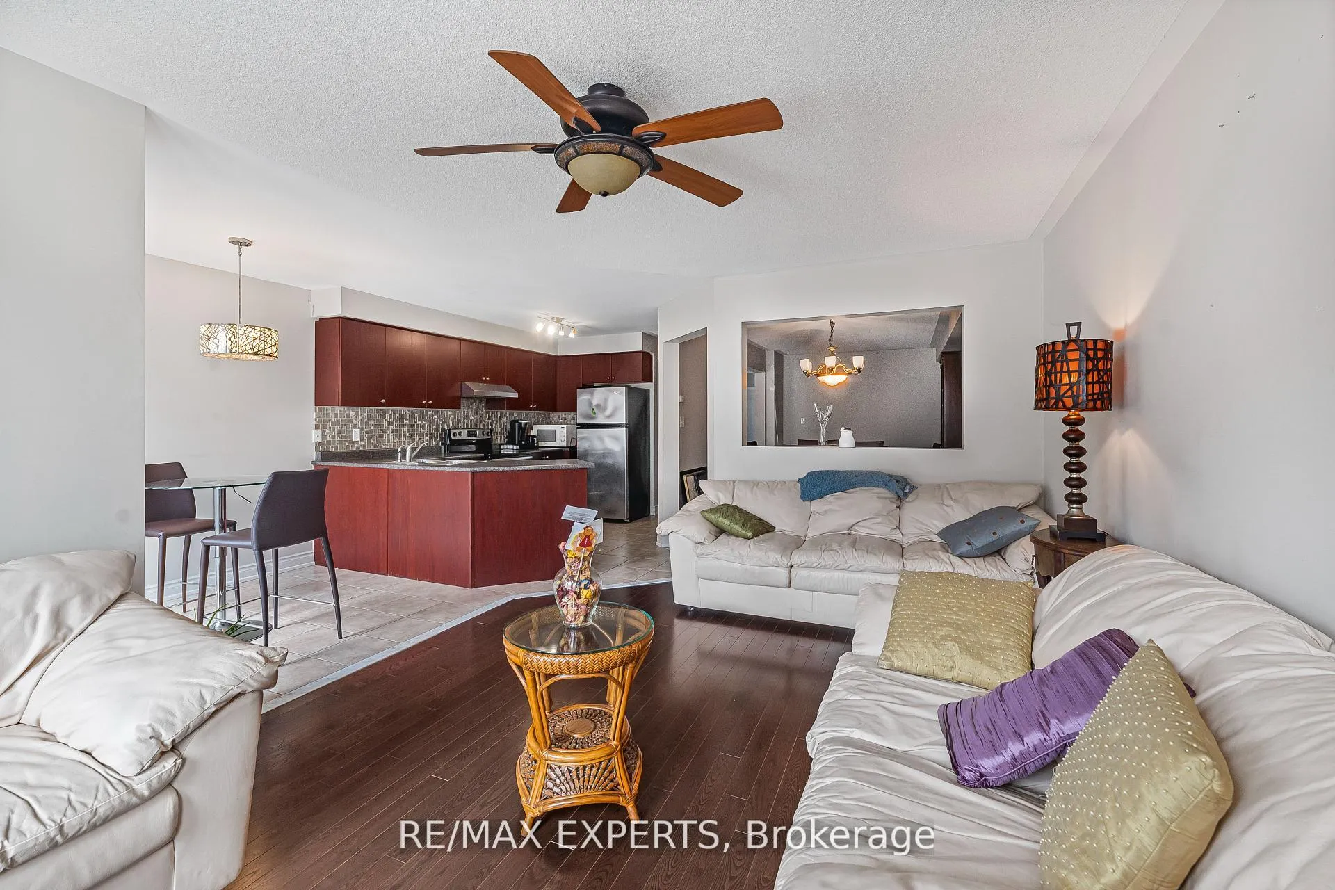 Photo 10 of 129 Angier Crescent, Ajax, South East — HOMEH