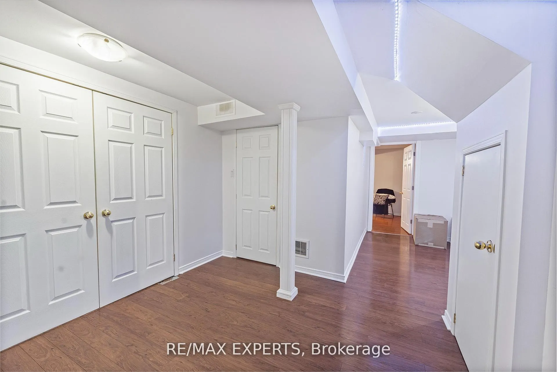 Photo 23 of 129 Angier Crescent, Ajax, South East — HOMEH