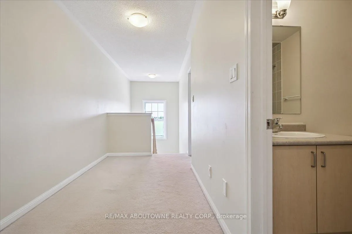 Photo 26 of 2389 Coho Way, Oakville, Westmount — HOMEH