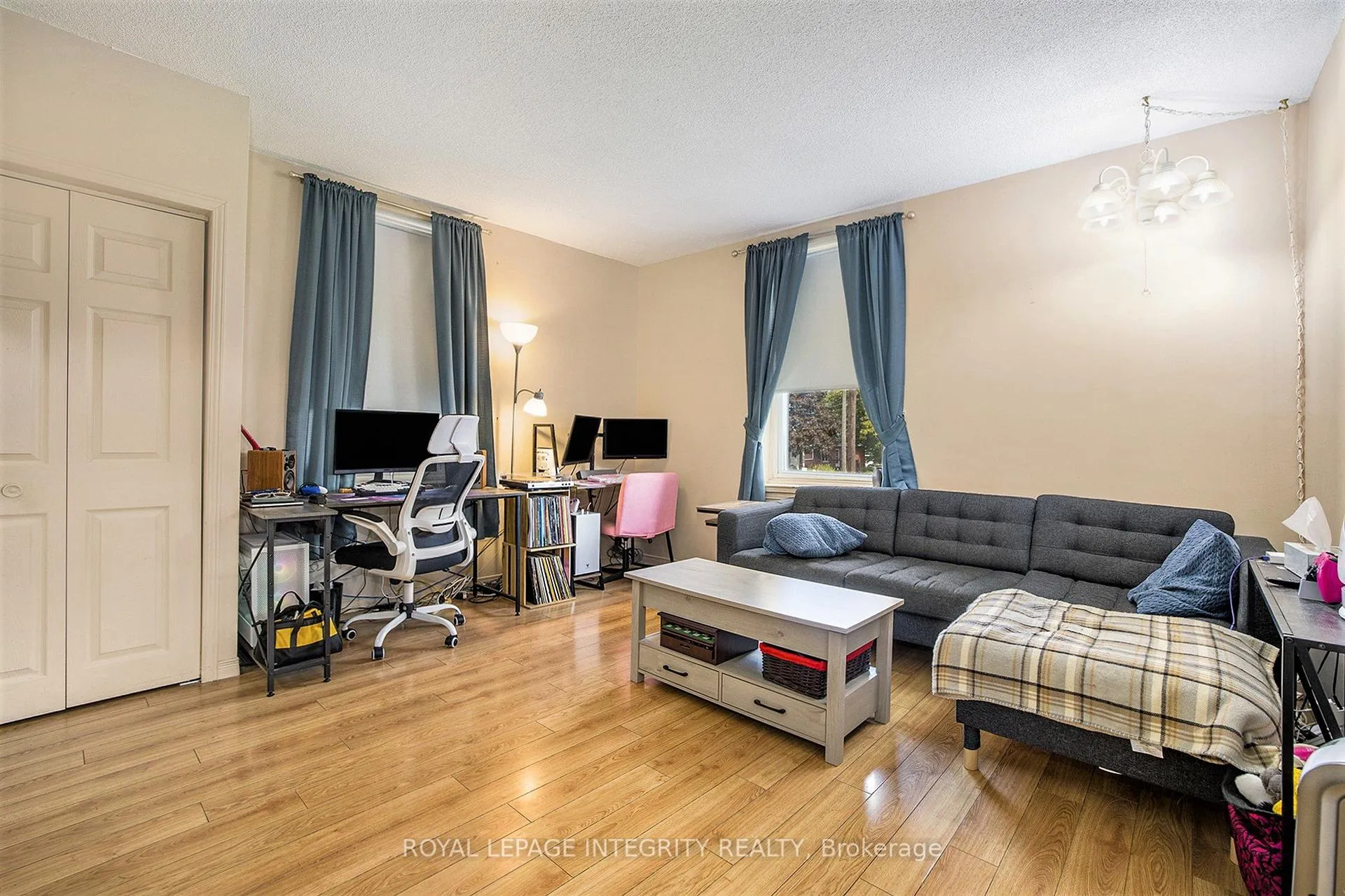 Photo 3 of 112,114 Clarence Street, Lanark Highlands, Lanark Highlands (Lanark) Twp — HOMEH