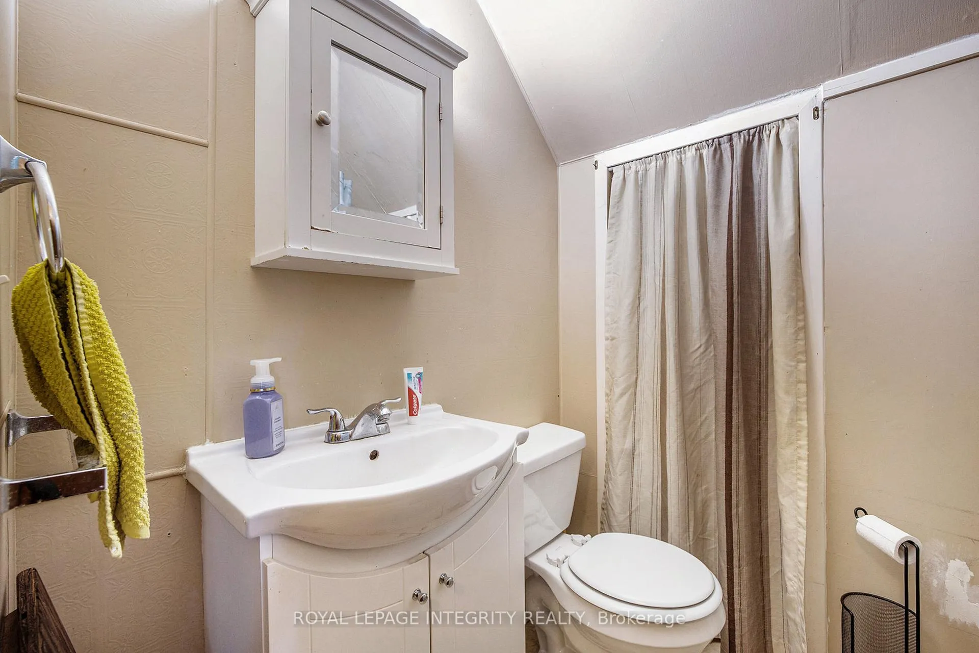 Photo 7 of 112,114 Clarence Street, Lanark Highlands, Lanark Highlands (Lanark) Twp — HOMEH