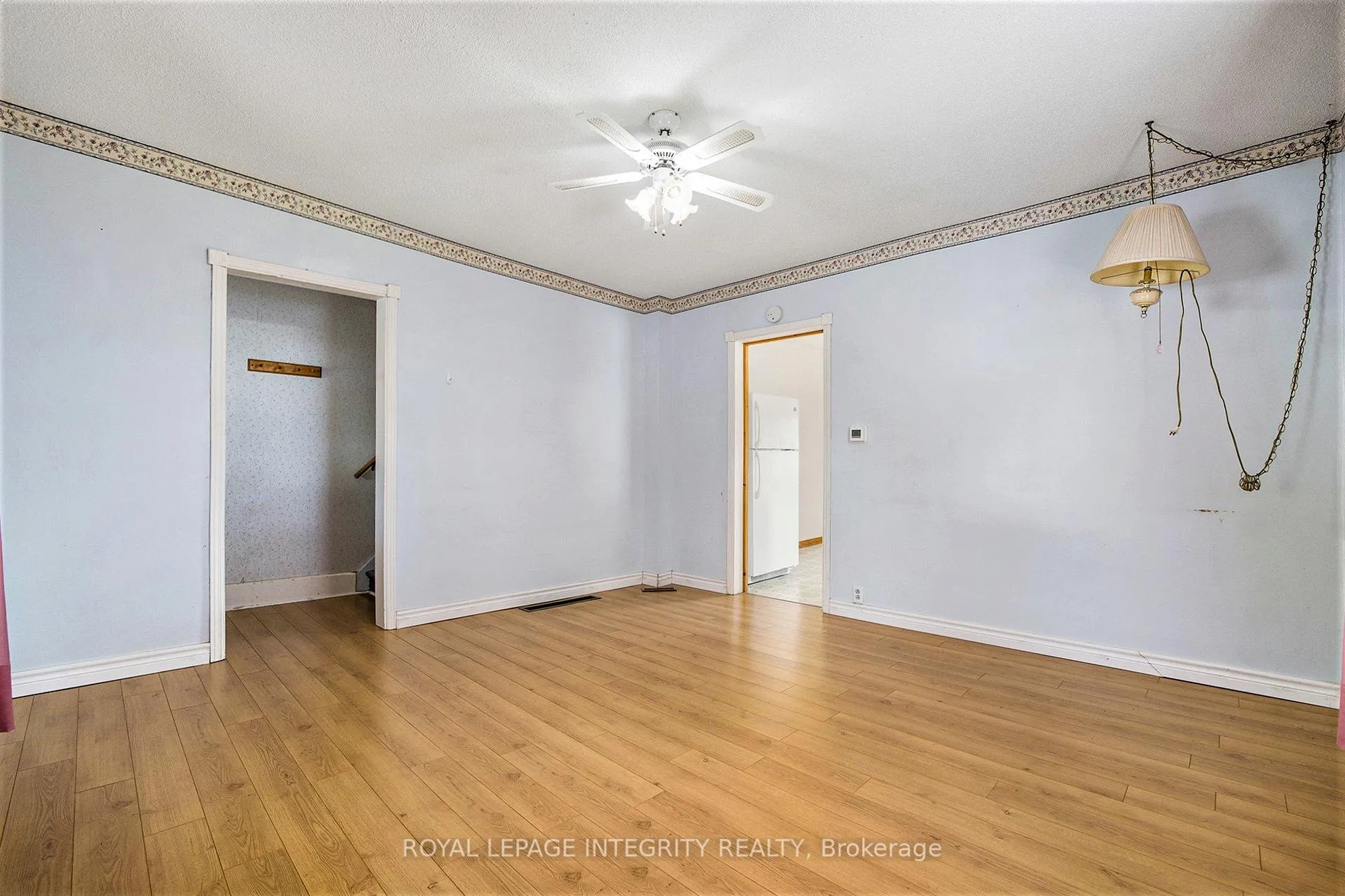 Photo 17 of 112,114 Clarence Street, Lanark Highlands, Lanark Highlands (Lanark) Twp — HOMEH