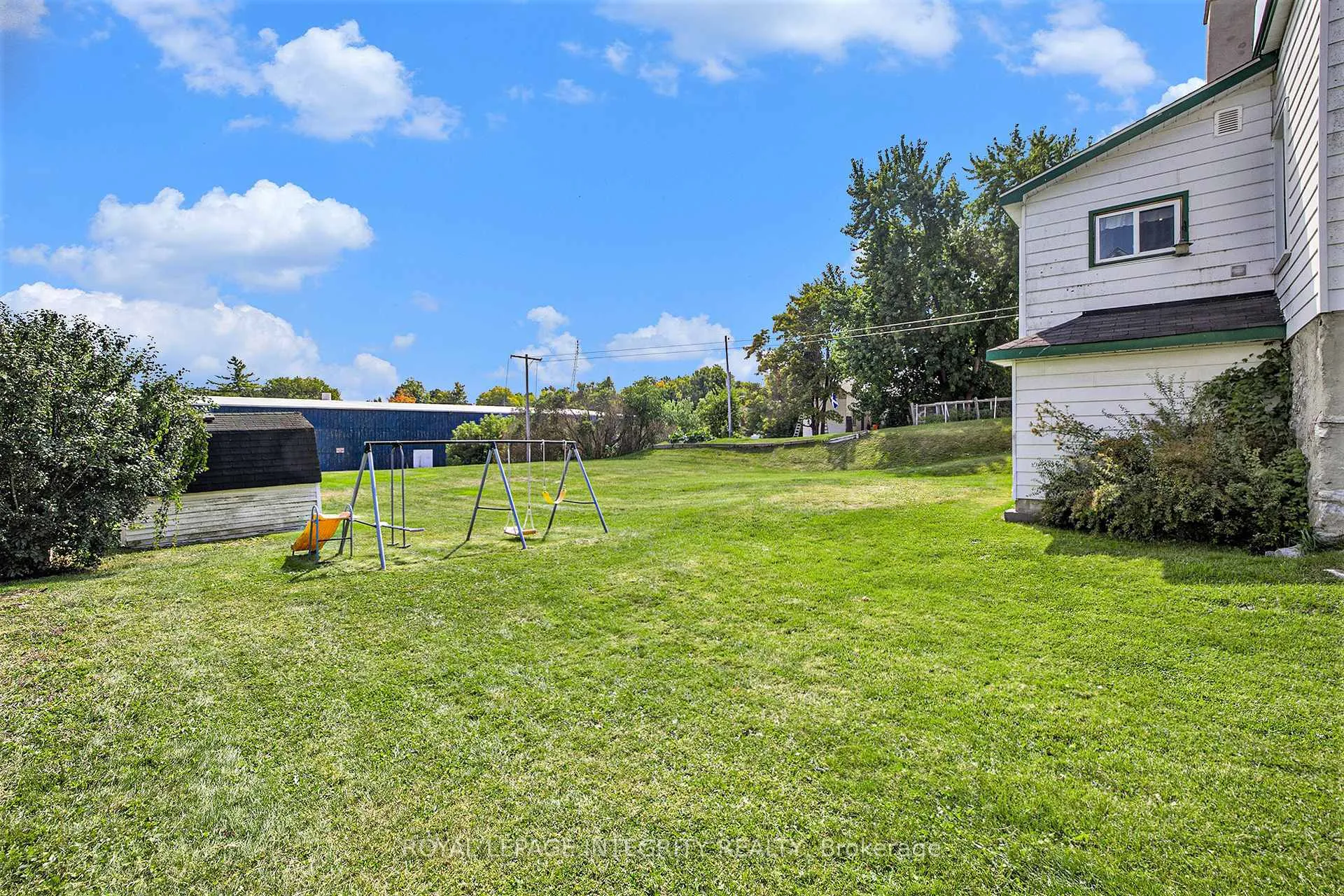 Photo 22 of 112,114 Clarence Street, Lanark Highlands, Lanark Highlands (Lanark) Twp — HOMEH