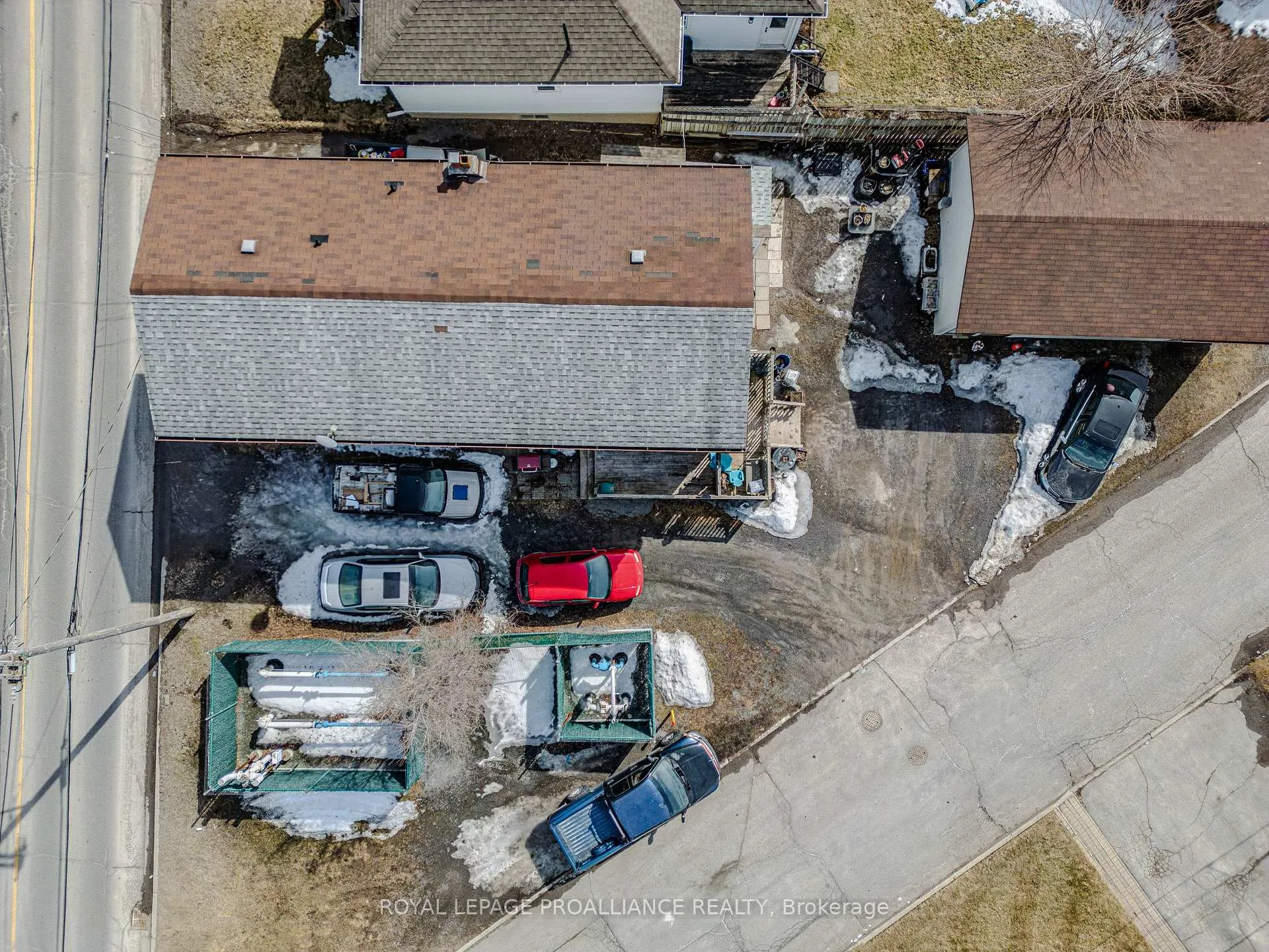 Photo 4 of 166 West Street, Quinte West, Trenton Ward — HOMEH