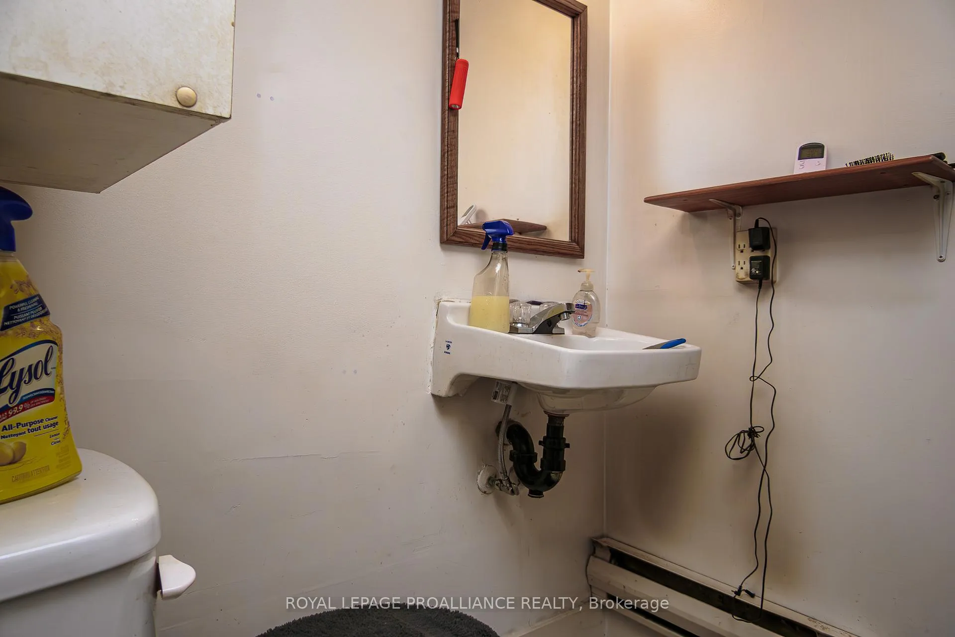 Photo 27 of 166 West Street, Quinte West, Trenton Ward — HOMEH