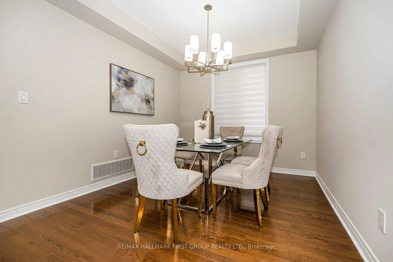 Photo 8 of 49 Bignell Crescent, Ajax, Northeast Ajax — HOMEH