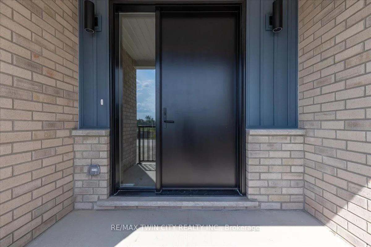 Photo 8 of 103 Clayton Street, West Perth, Mitchell — HOMEH
