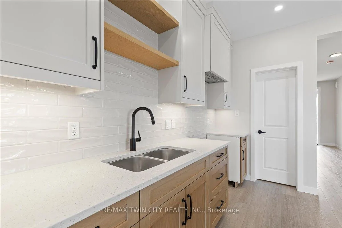 Photo 21 of 103 Clayton Street, West Perth, Mitchell — HOMEH