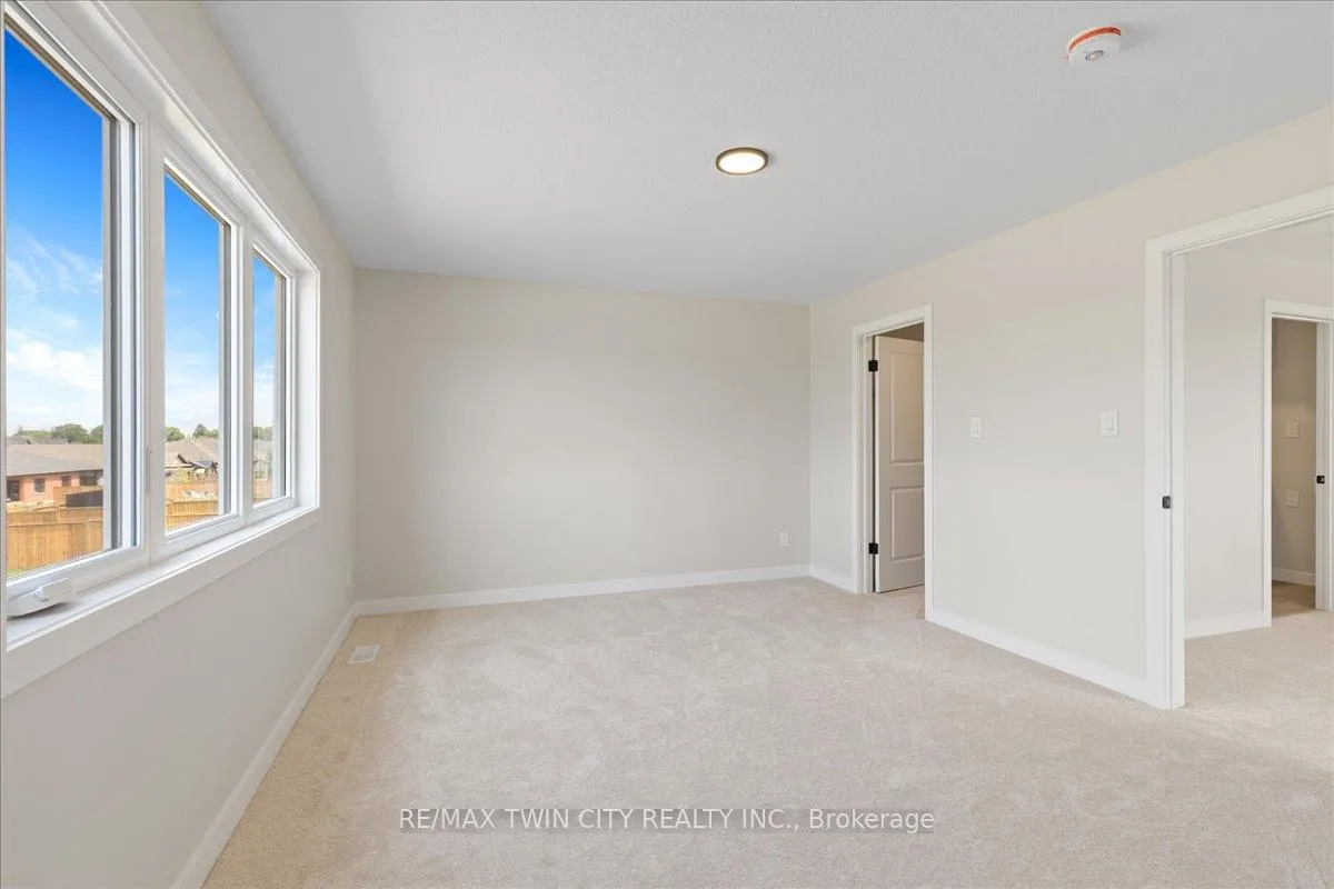 Photo 29 of 103 Clayton Street, West Perth, Mitchell — HOMEH