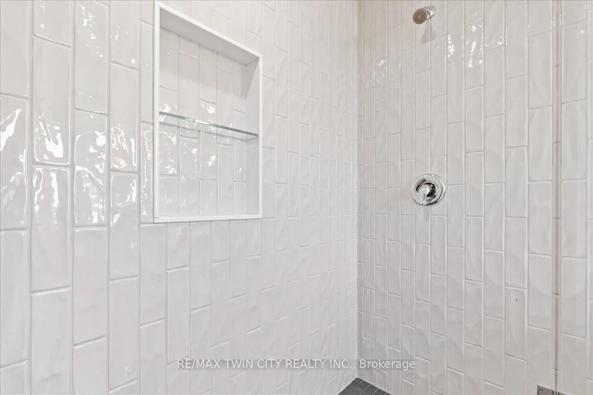 Photo 33 of 103 Clayton Street, West Perth, Mitchell — HOMEH