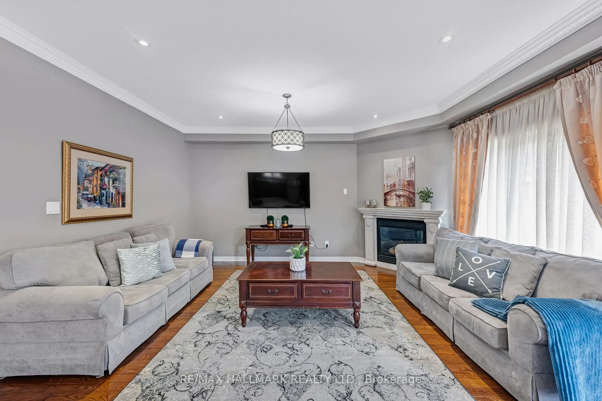 Photo 9 of 91 Capera Drive, Vaughan, Vellore Village — HOMEH