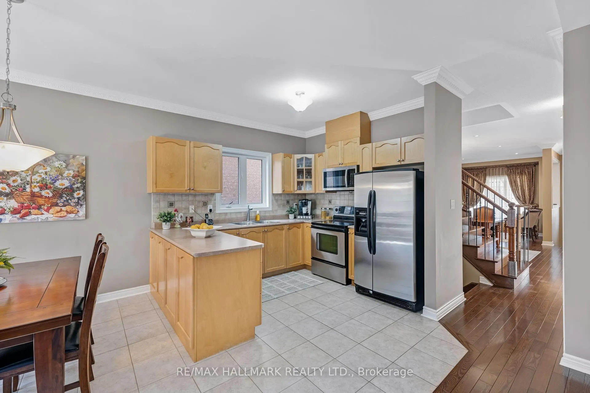 Photo 14 of 91 Capera Drive, Vaughan, Vellore Village — HOMEH