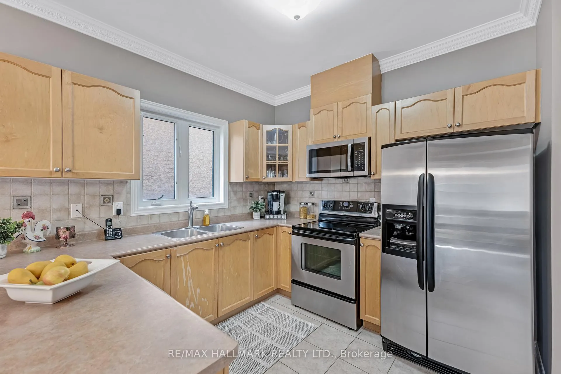 Photo 16 of 91 Capera Drive, Vaughan, Vellore Village — HOMEH