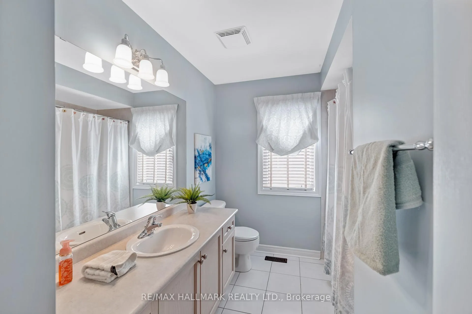 Photo 35 of 91 Capera Drive, Vaughan, Vellore Village — HOMEH
